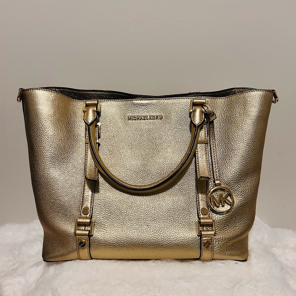 Bedford Legacy Large Pebbled Leather Tote Bag